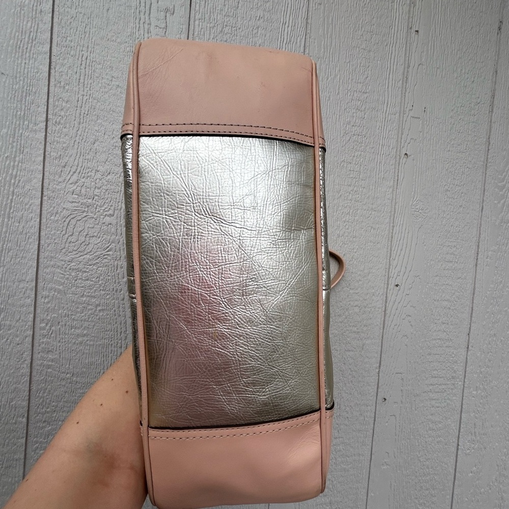 Coach Metallic Gallery Tote with wristlet - Picture 9 of 11